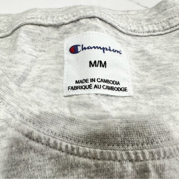 Champion Like New Light Gray Comfy 100% Cotton Shirt Size Medium - Picture 6 of 9